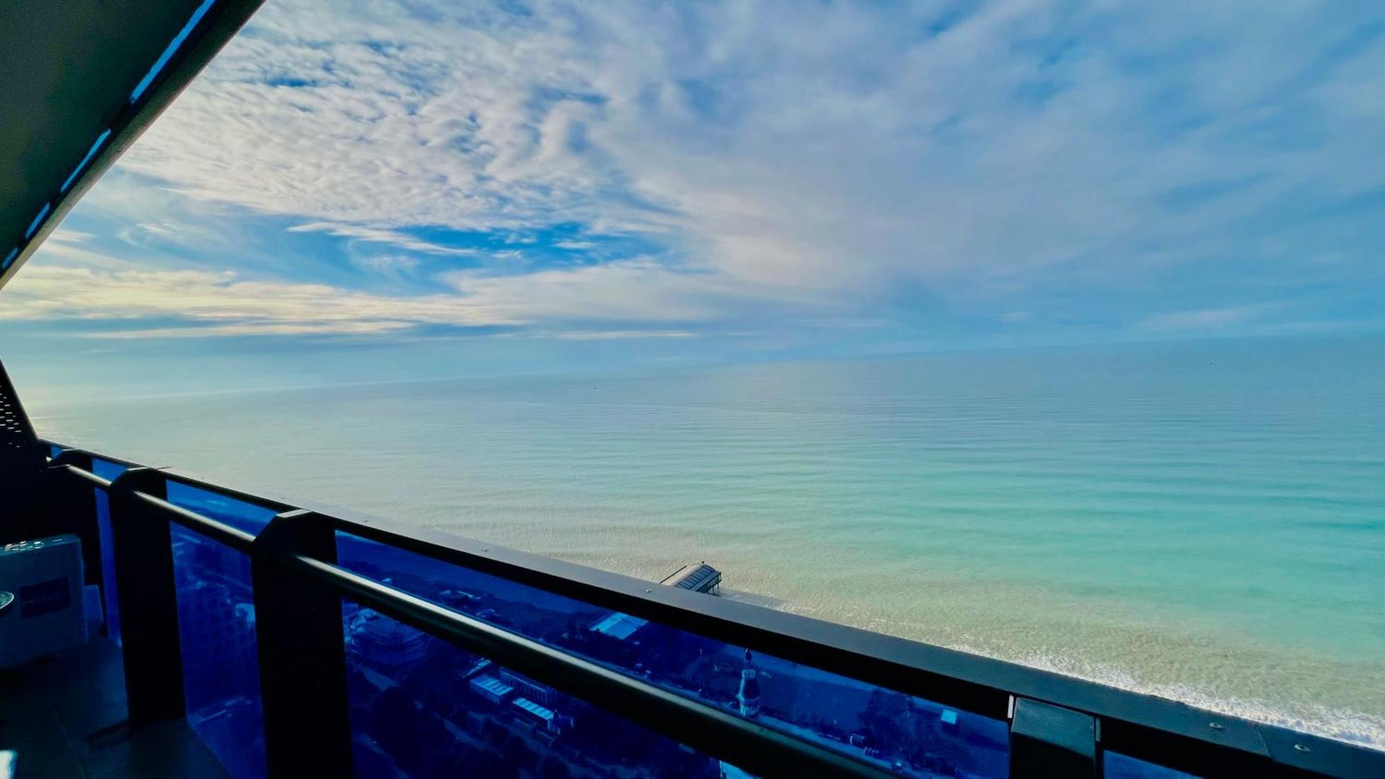 Batumi Orbi City Apart Hotel Exterior photo